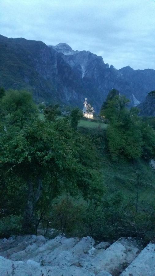 Bujtina Pllumi Theth Bed & Breakfast Dış mekan fotoğraf