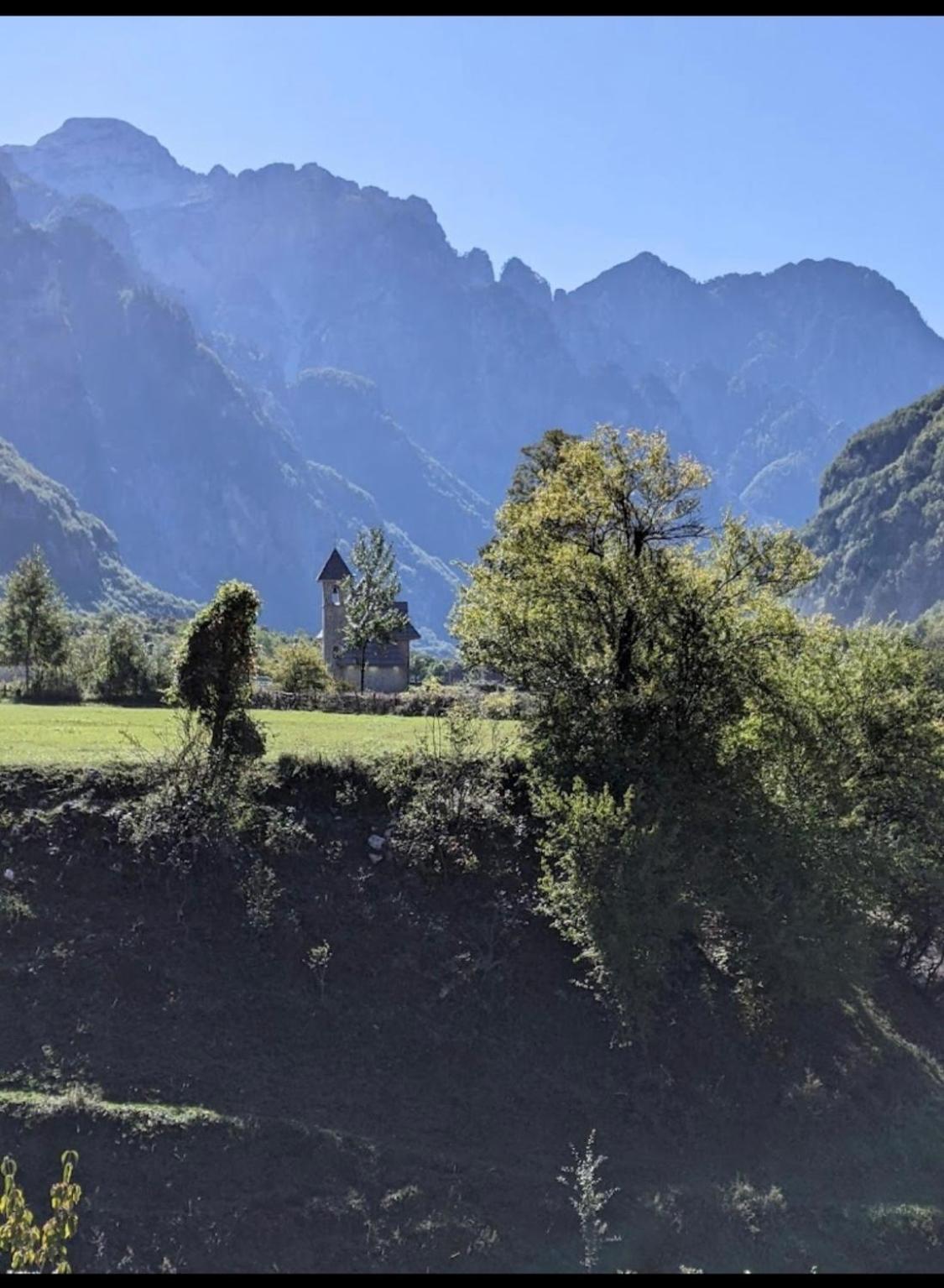 Bujtina Pllumi Theth Bed & Breakfast Dış mekan fotoğraf