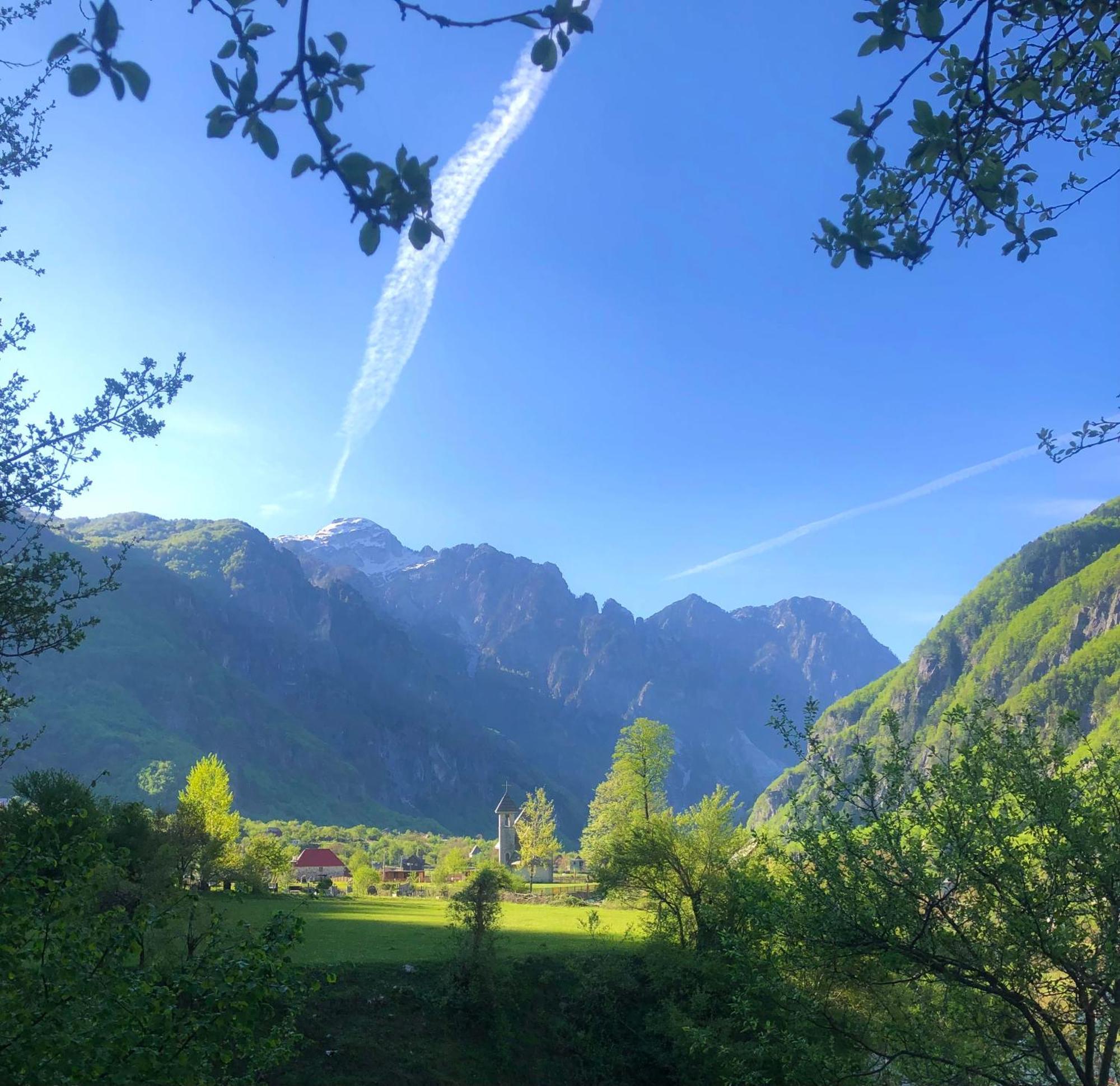 Bujtina Pllumi Theth Bed & Breakfast Dış mekan fotoğraf